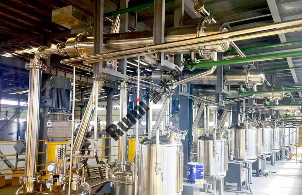 Komplette Ausr&uuml;stung f&uuml;r die Harzproduktionslinie